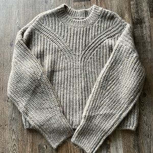 Abercrombie Medium Women’s Fluffy Crew Sweater in Taupe